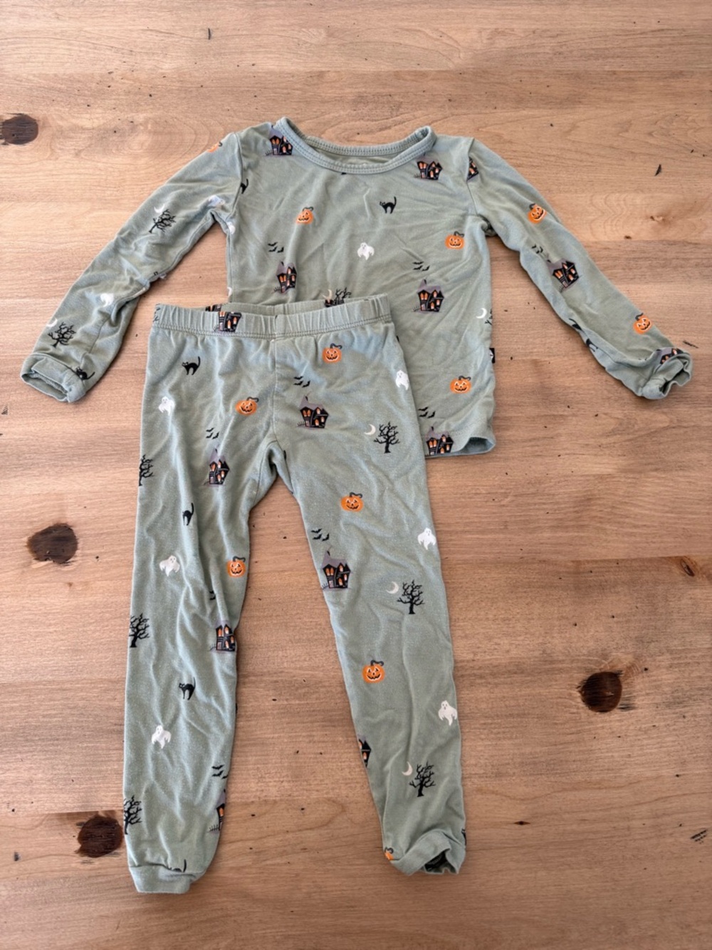 Kyte BABY Olive Green Halloween Pajama Set